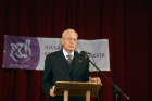 Dr. Gábor Dzsingisz