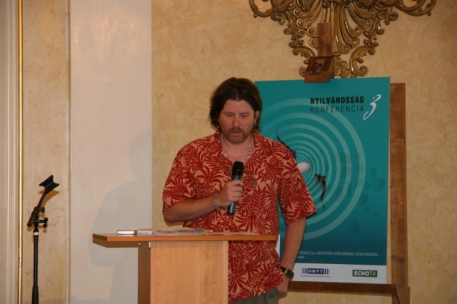 Uj Péter