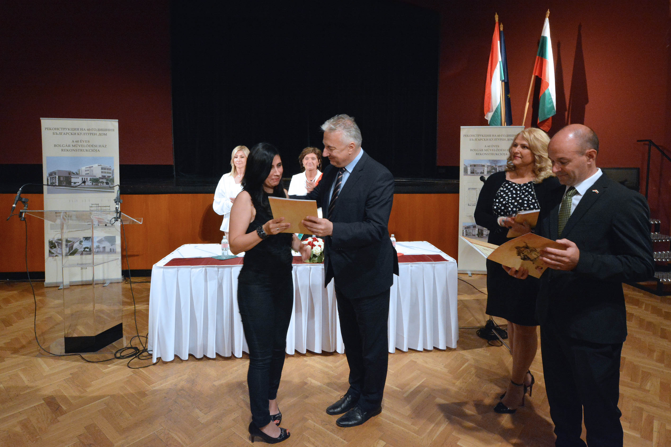 Bolgár nemzetiségűek tették le a magyar állampolgársági esküt