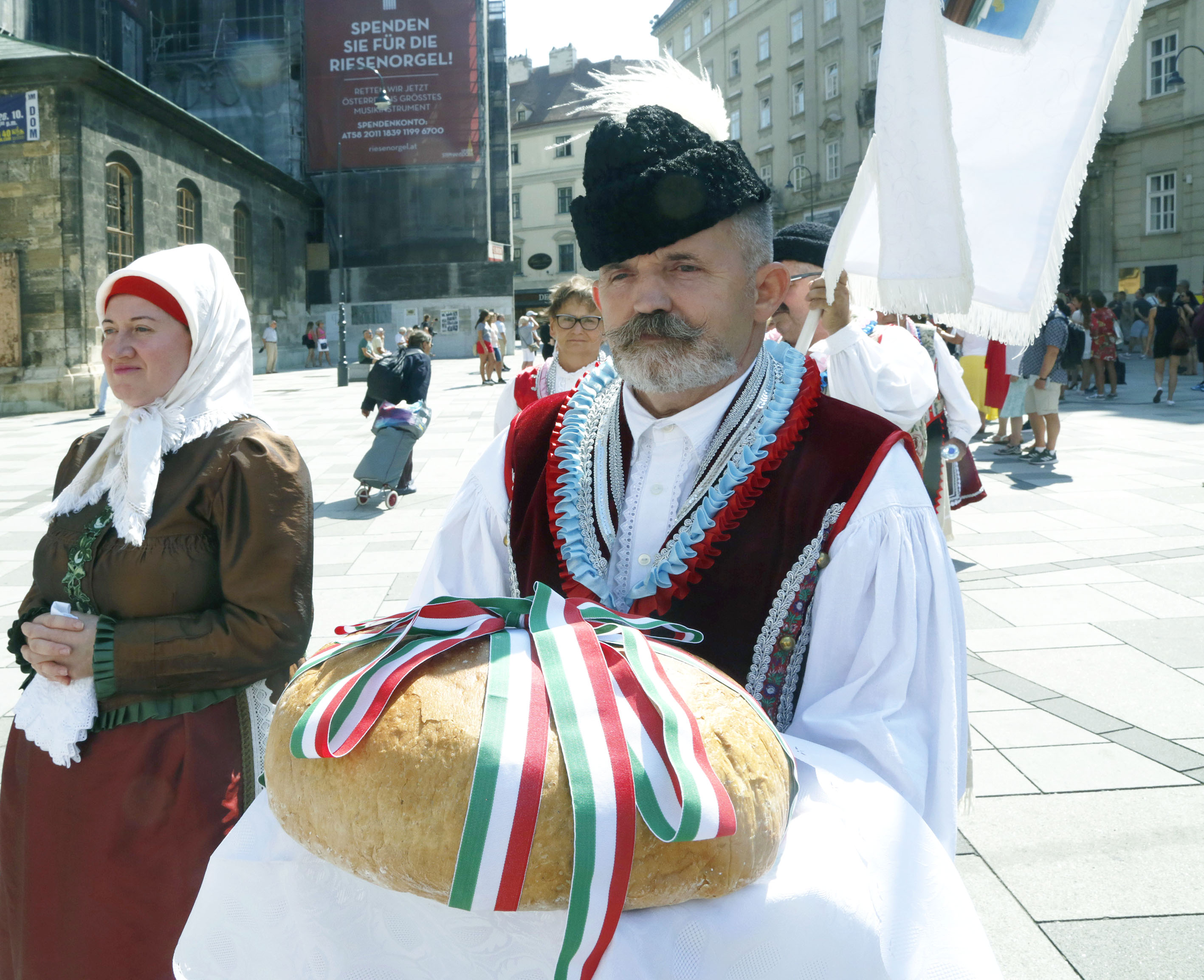 Szent István király ünnepe a bécsi Stephansdomban