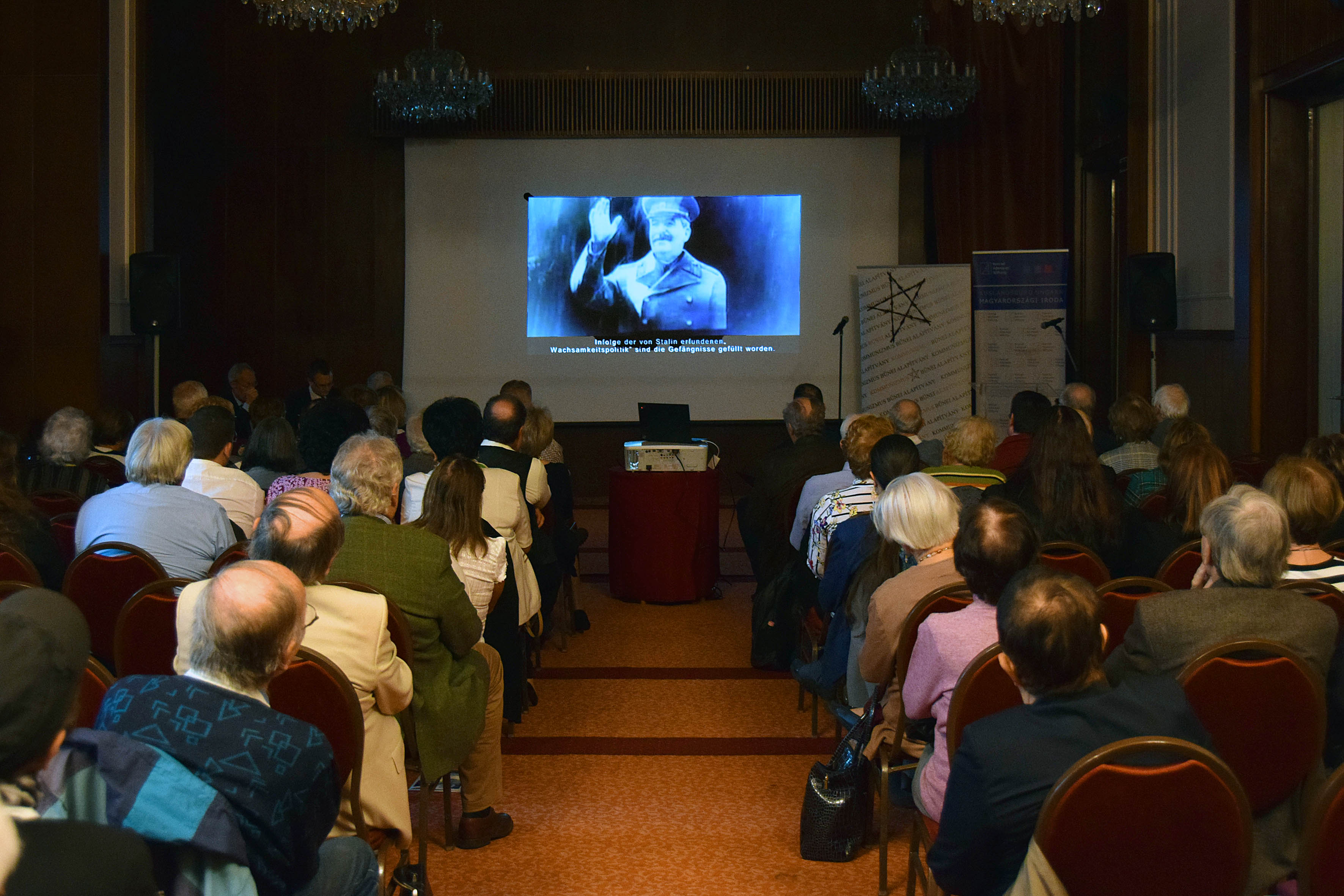 Hortobágyi kényszermunkatáborokkal kapcsolatos budapesti konferencia