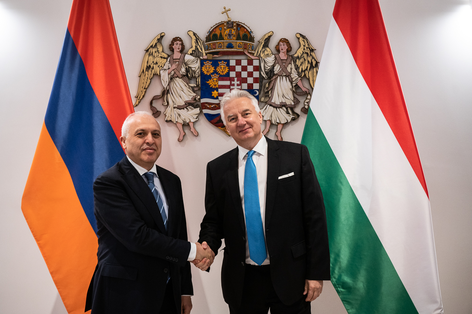 Egyeztetés a magyar-örmény kapcsolatokról