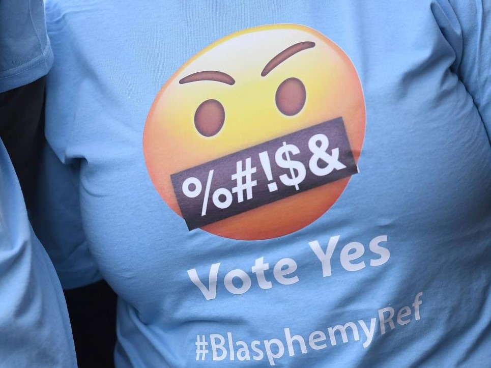 Ír népszavazási kampány a blaszfémia tilalmáról