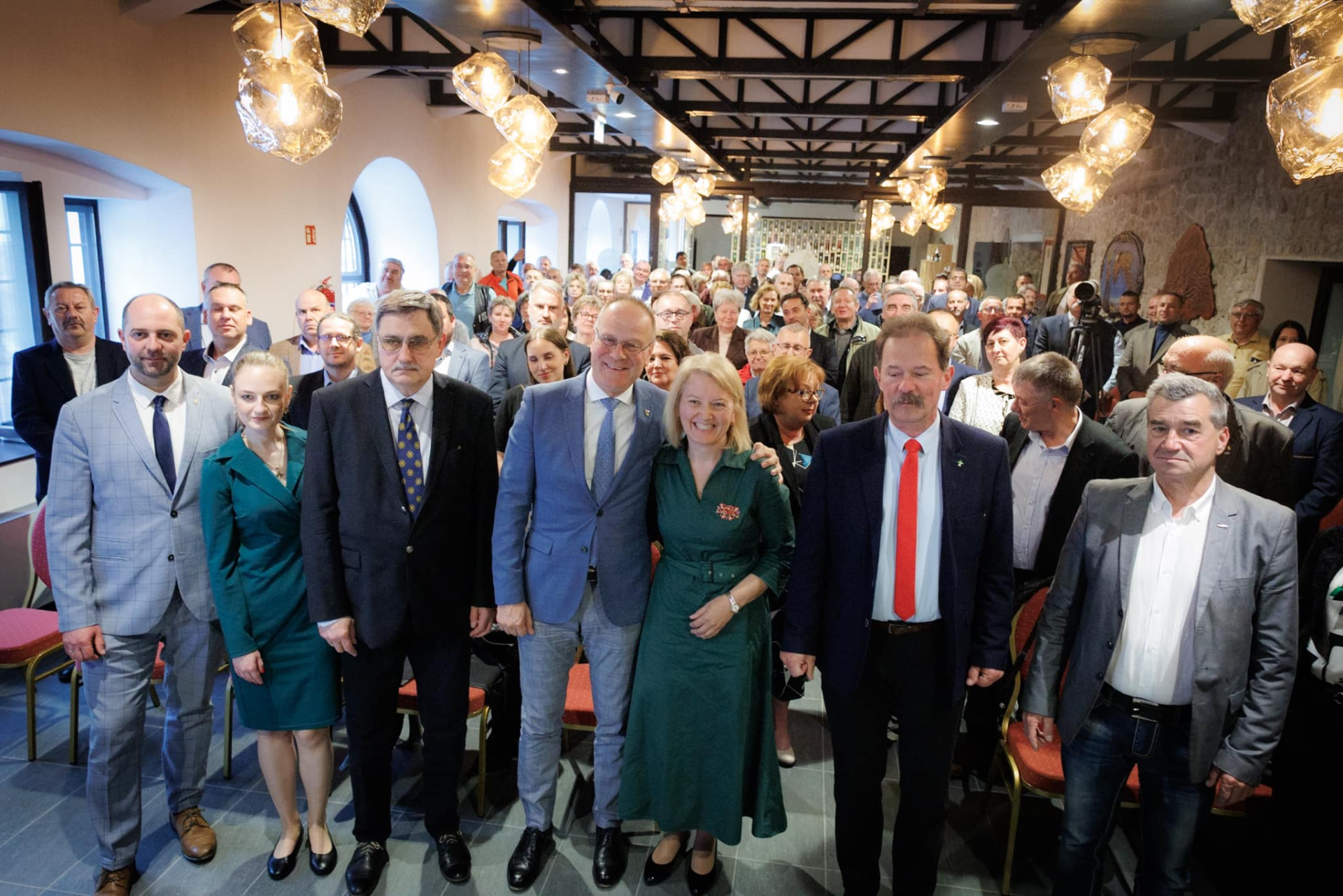 navracsics sátoraljaújhely