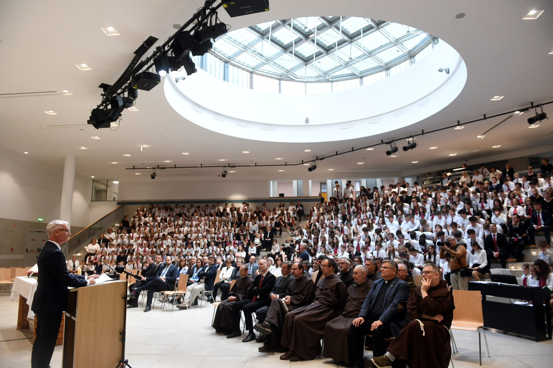Soltész Szent Angéla Gimnázium