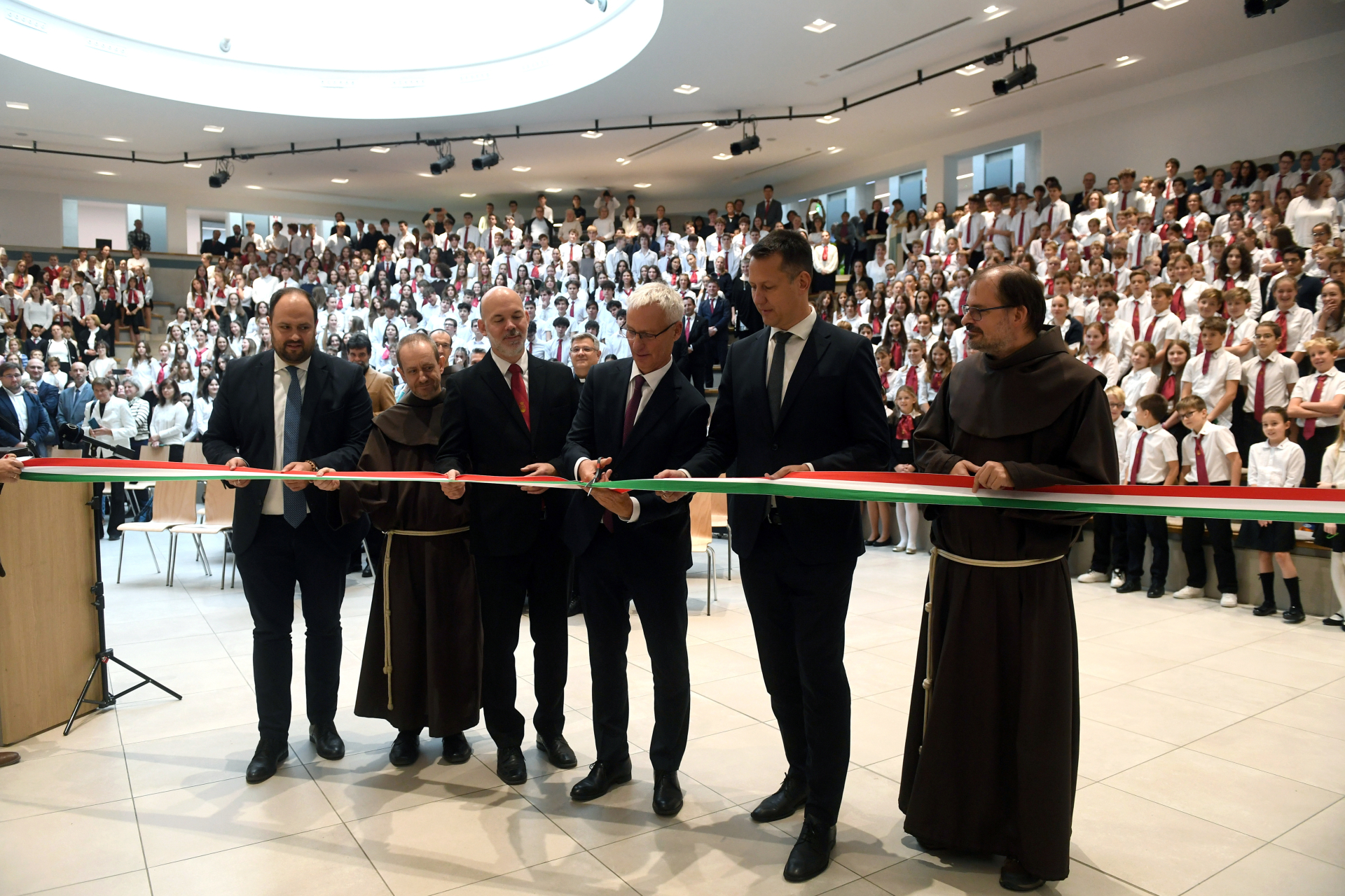 Soltész Szent Angéla Gimnázium