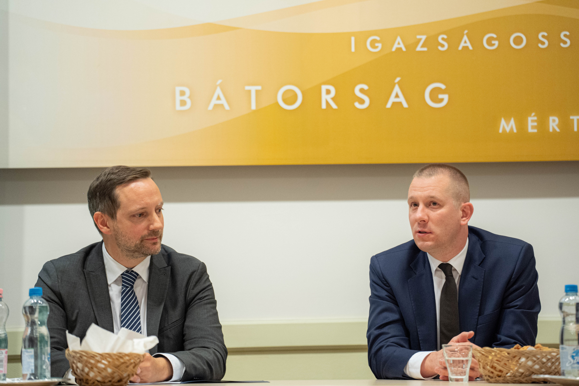 azbej békés márton