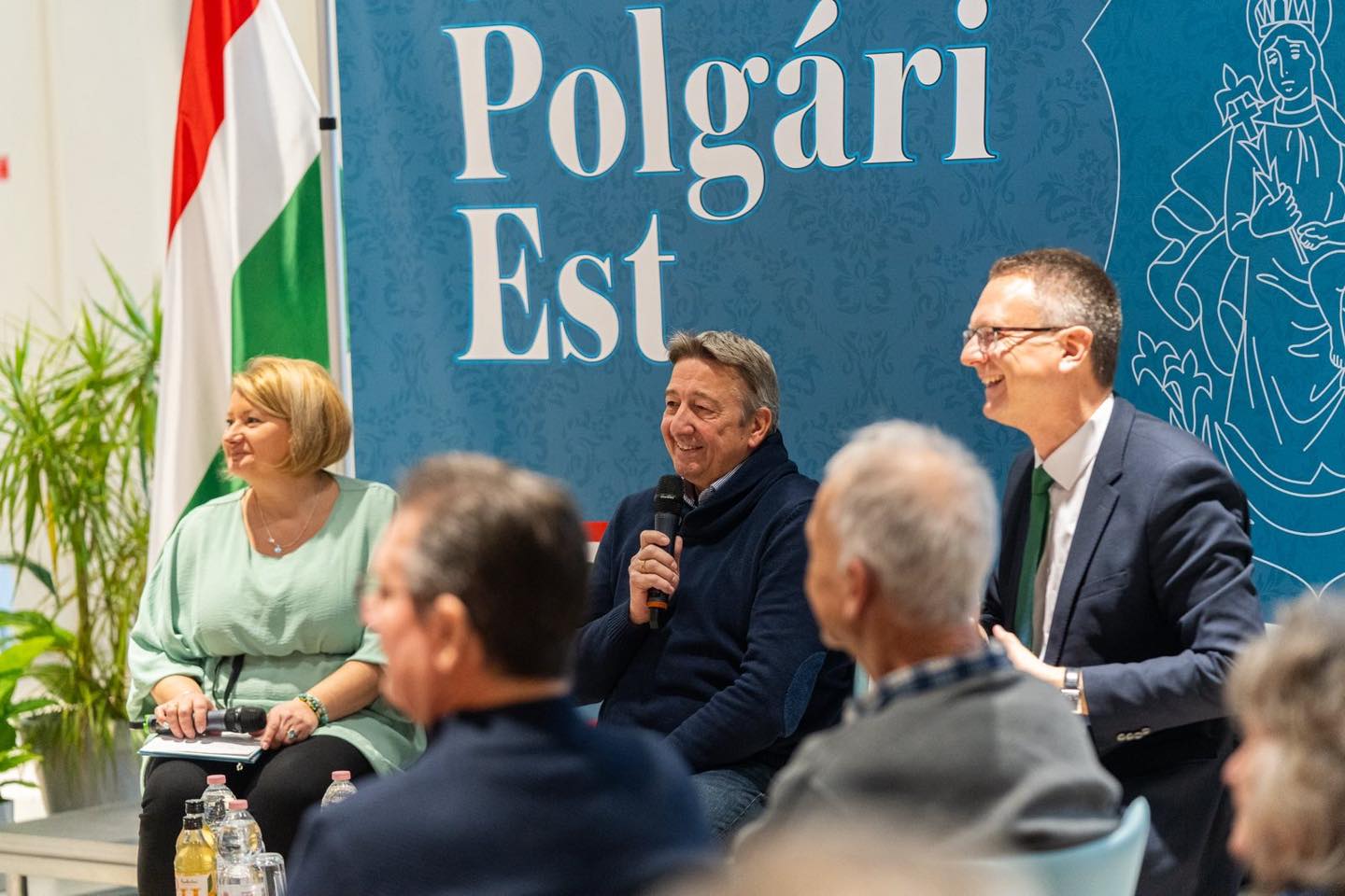 Rétvári Bence Bayer