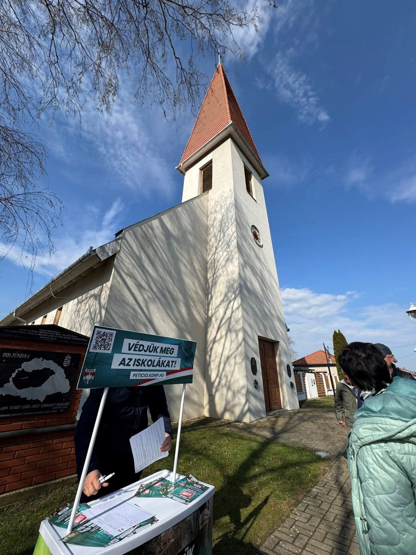 Lőkösháza petíció
