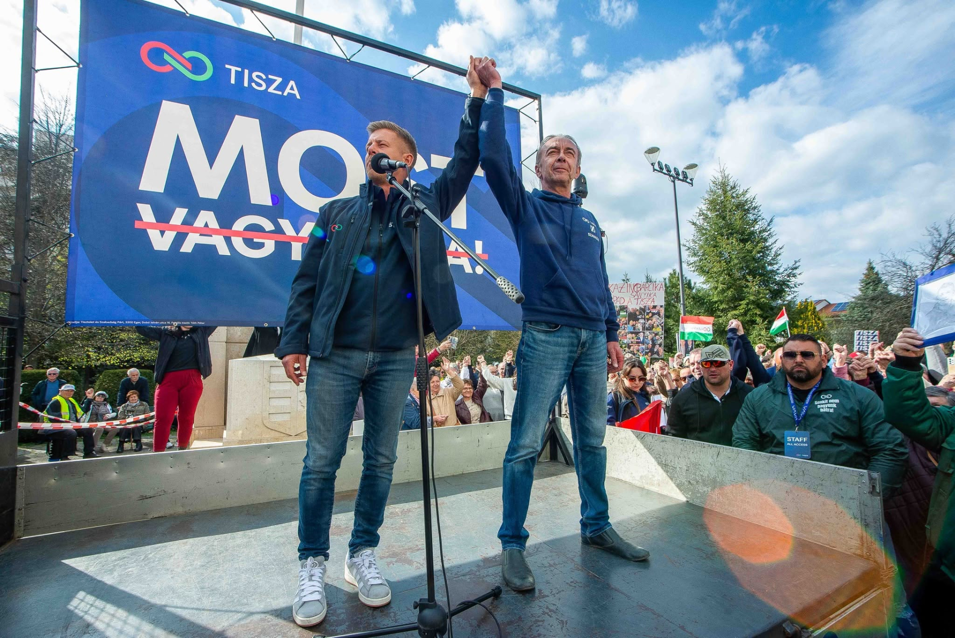 Magyar Péter Kiss János