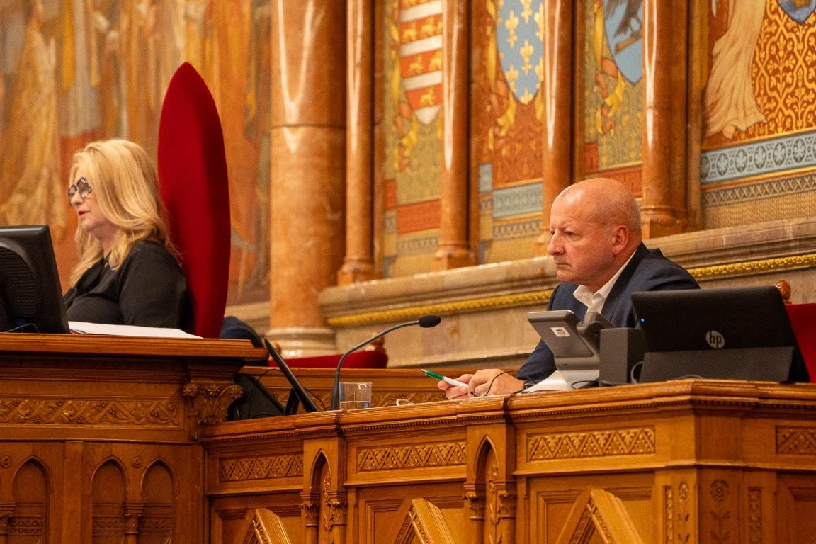 Simicskó István