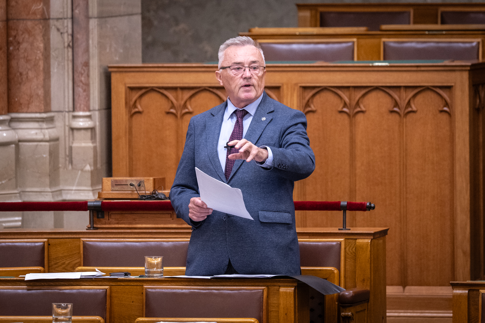 Hargitai János